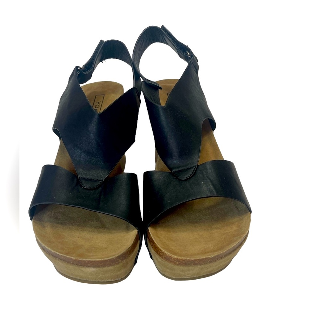Yoki Wedge Black and Tan Sandals/ Dress Shoes Women’s Size 8.5 casual dress